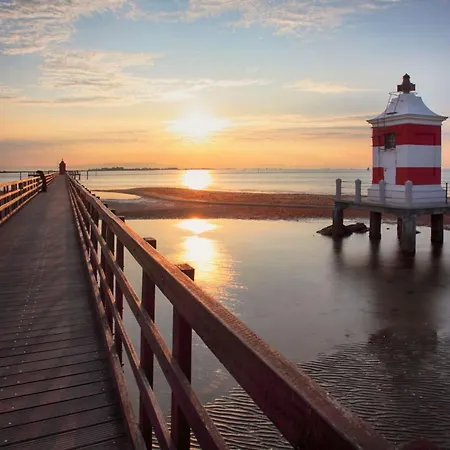 Lovely Duplex For 5 Guests In Peaceful Lignano Riviera Βίλα *